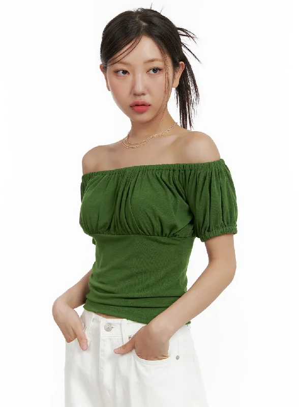 Sustainable Organic Cotton Women's Crop Top in Khaki for an Eco - Friendly ChoiceOff-Shoulder Shirred Crop Top CU404