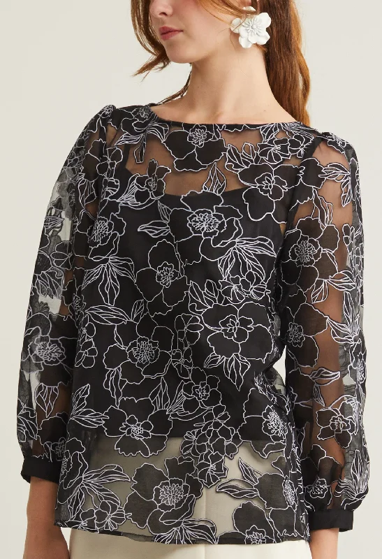 Lightweight Women Long Sleeve Top for Spring and AutumnFloral Contrast Embossed Blouse