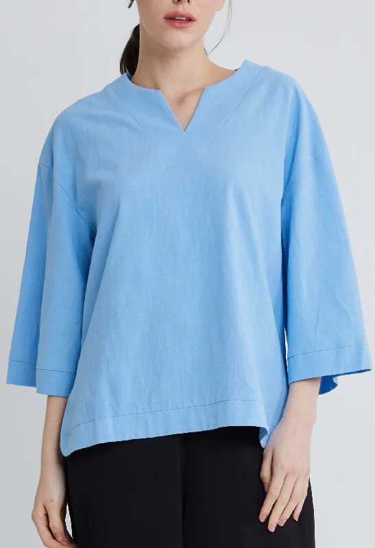 Button - Down Women Long Sleeve Top for a Classic StyleBaju V-Accent Blouse