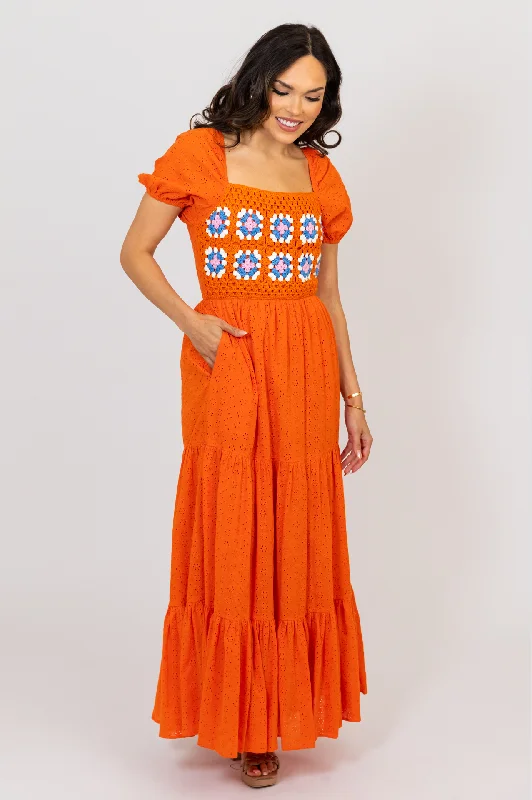 Printed Abstract Women Dress for a Modern and Artistic AppealCrochet Trim Puff Sleeve Maxi Dress