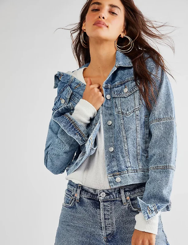 Single - Breasted Women's Linen Blend Blazers in Earth Tones for Casual WearRumors Denim Jacket, Light Indigo