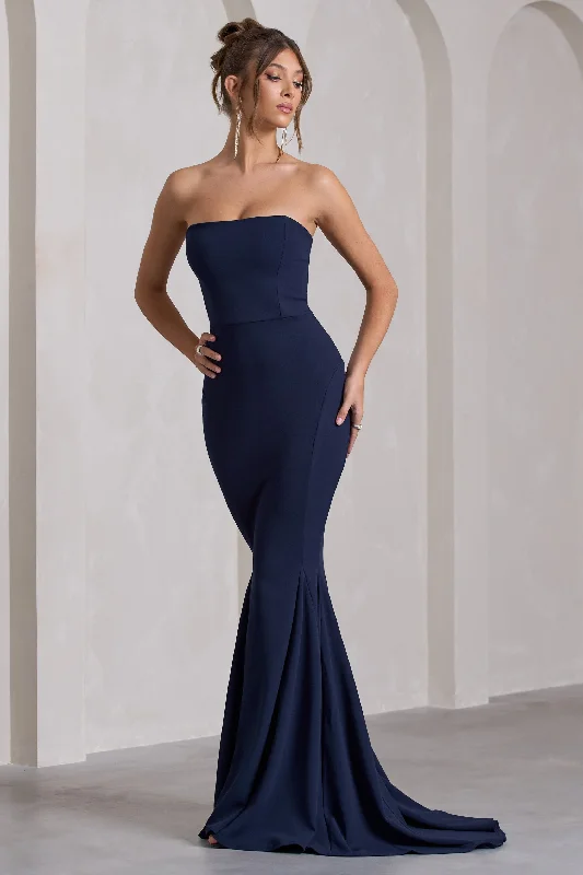 Plus Size Women Dress with a Flattering A - Line Cut for Comfort and StyleImpress Me | Navy Strapless Bandeau Fishtail Maxi Dress