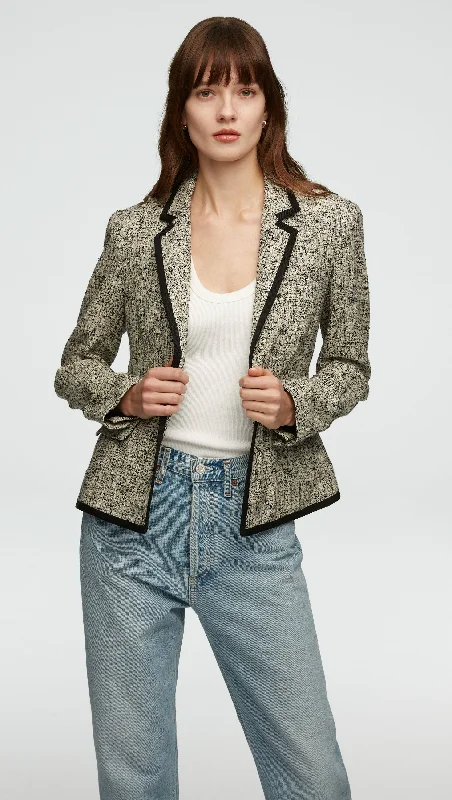 Single - Breasted Women's Tweed Blazers with Gold Buttons for a Classic LookPiped Blazer in Spring Tweed | Ivory/Black Multi