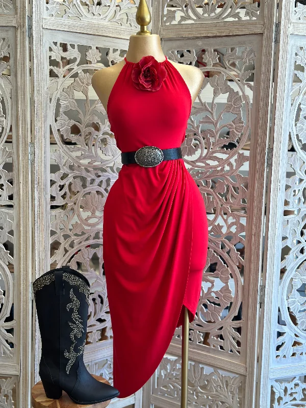 Halter Neck Women Dress to Show Off the Shoulders and NecklineRed Flower Detail High Neck Draped Midi Dress- Stretchy