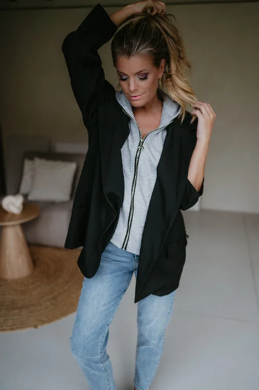 Oversized Women's Checkered Blazers in Black and White for a Trendy StyleReddito blazer I Black