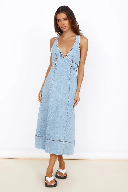 Shift Women Dress with a Simple and Classic Design for Everyday WearWanting You Midi Dress Denim