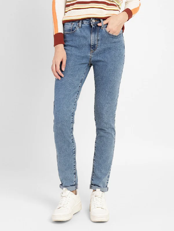 Ripped women jeans for a rebellious and fashion - forward styleWomen's High Rise 721 Skinny Fit Jeans