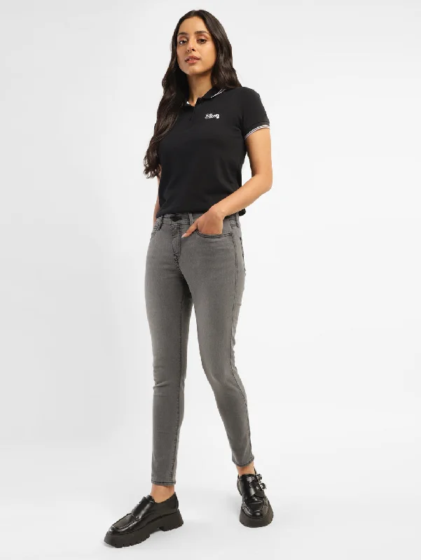 Light - wash women jeans for a fresh and summery appearanceWomen's Mid Rise 710 Super Skinny Fit Jeans