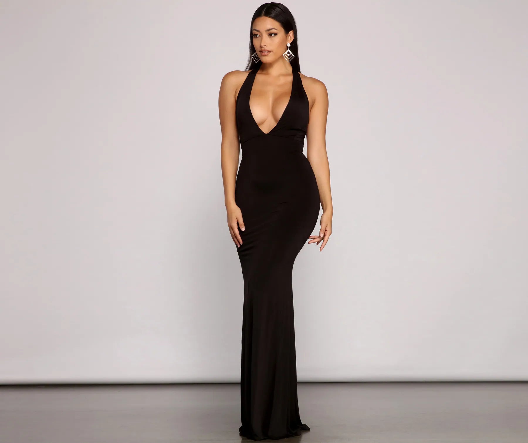 Strapless Women Dress with a Built - in Bra for Comfort and SupportKelsey Halter Lace-Up Mermaid Dress