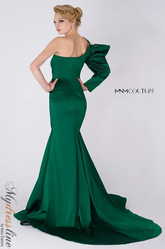 Empire Waist Women Dress to Accentuate the Bust and Conceal the WaistMNM Couture L0028