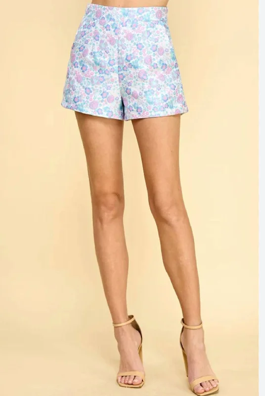 Patterned Geometric Women Shorts for a Modern AppealFlower Garden Tapestry Shorts In Floral Print