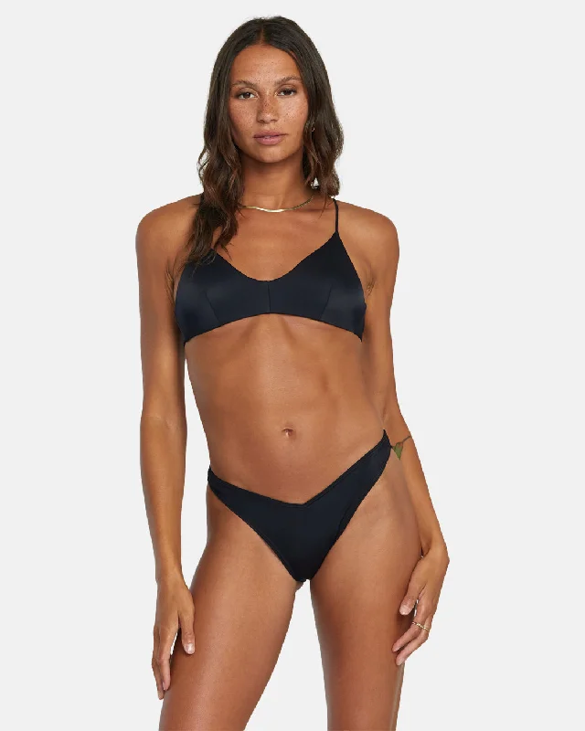 Neon - colored bikini to stand out on the beachSolid Crossback Bikini Top - RVCA Black