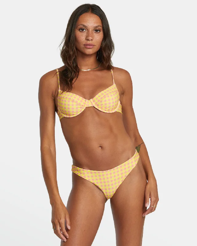 Push - up bikini top to enhance the bust for a confident beach appearanceSunkissed Underwired Bikini Top - Lilikoi